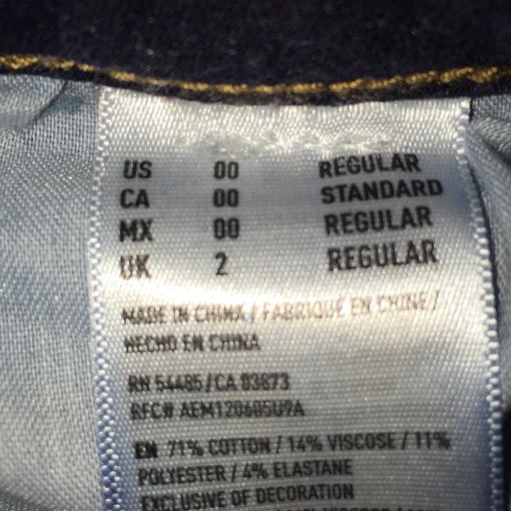 Jeans - Picture 4 of 4